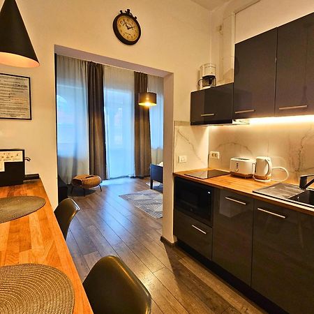 Amzei Studios & Suites Бухарест Экстерьер фото